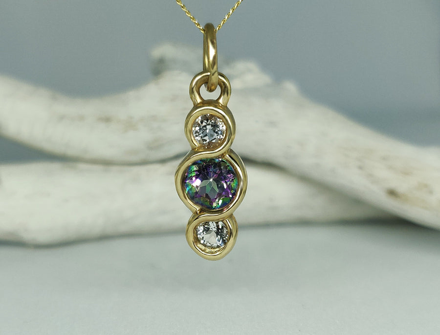 Glacadh Necklace - 9K Yellow Gold with White Topaz and Mystic Topaz